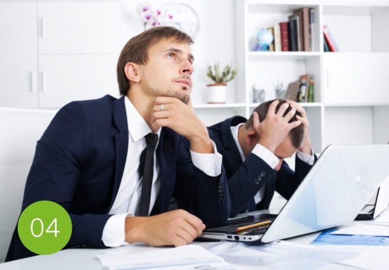 Fehler von Führungskräften Fehler von Führungskräften: Die 10 häufigsten Fehler von Führungskräften.