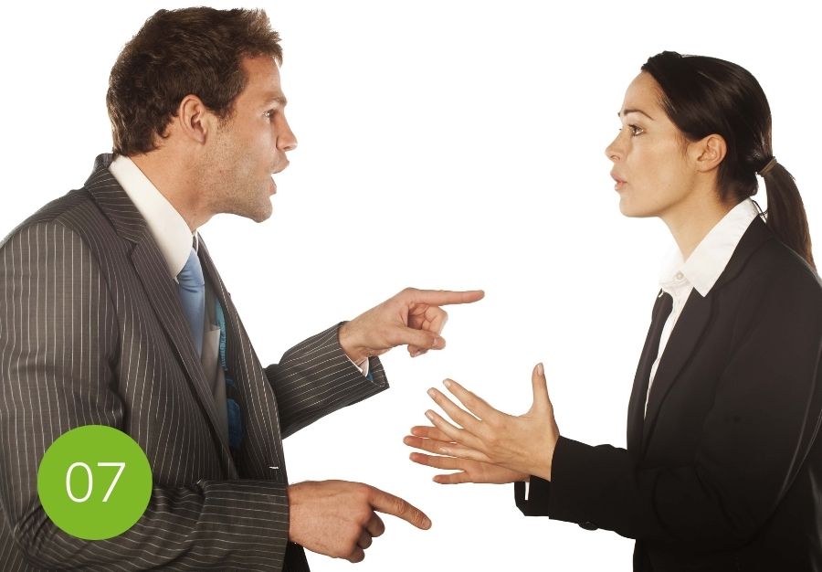 Kritikgespräch führen Kritikgespräch führen - 6 Dos und 6 Don'ts