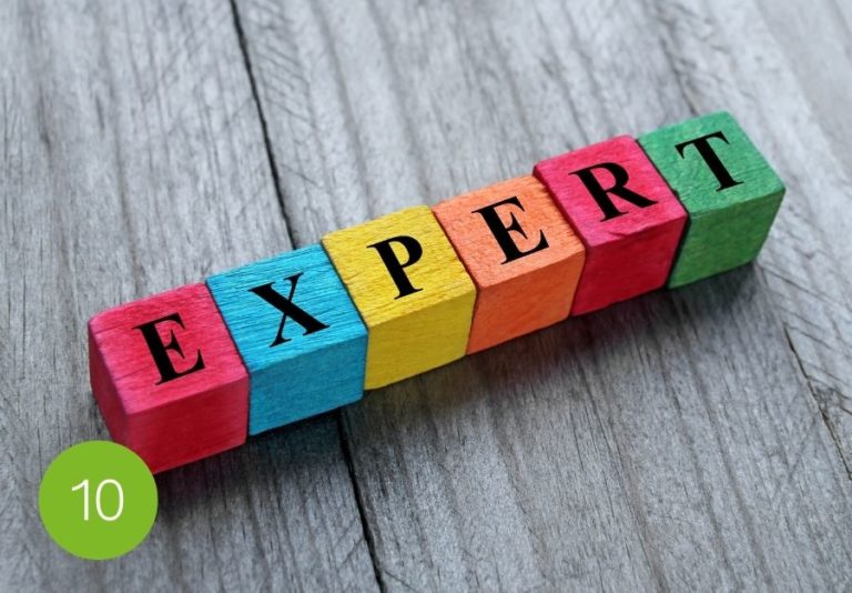 Mitarbeitergespräch mit ExpertInnen richtig führen Mitarbeitergespräch mit ExpertInnen richtig führen